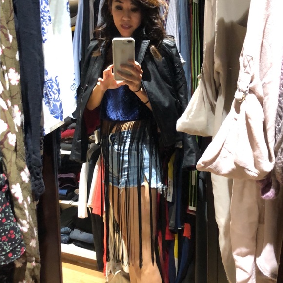 Last Chance: Zara Fringe Crop Top (S) Basic Collection - Picture 2 of 7